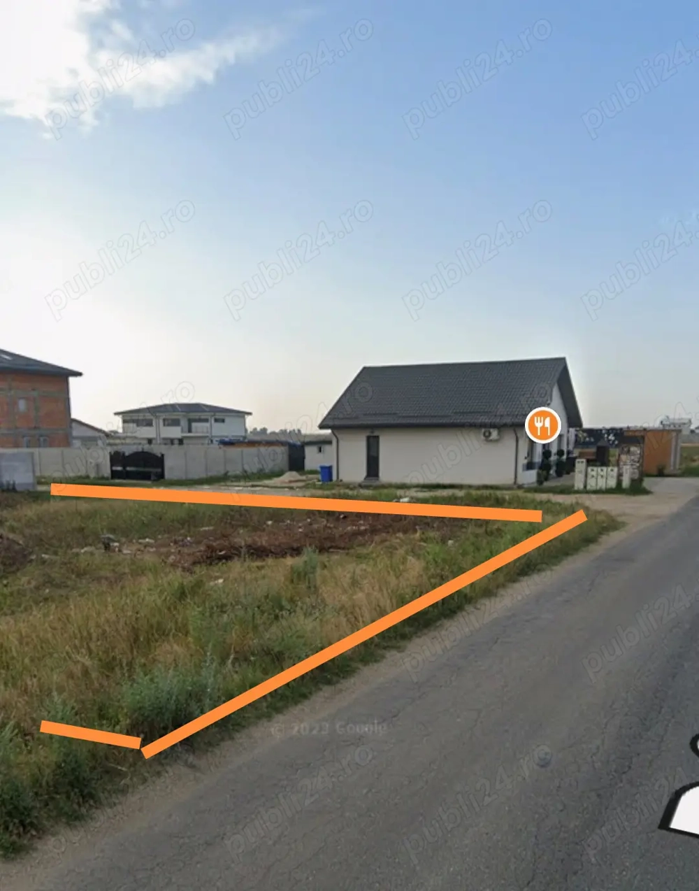 Teren de vânzare stradal
