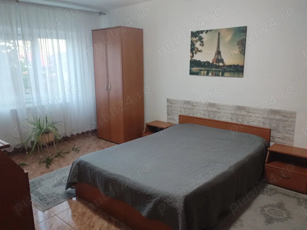Vând apartament 2 camere în Focșani