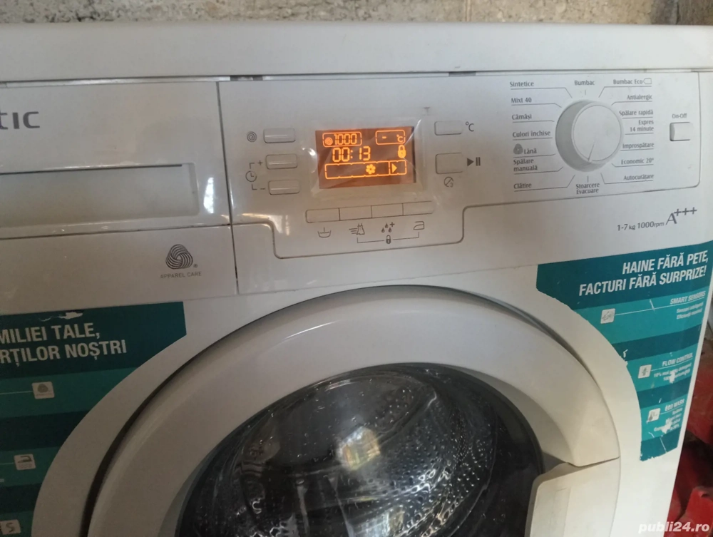 De vânzare mașină de spălat rufe Arctic 