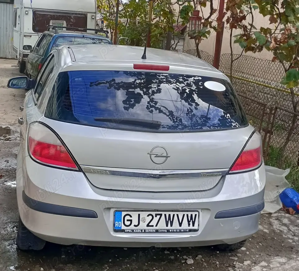 Vând Opel Astra H 2005
