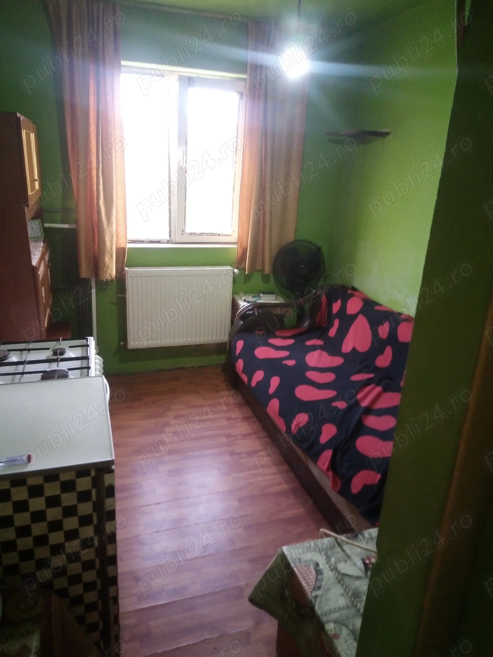 Garsoniera micuța 12 mp 