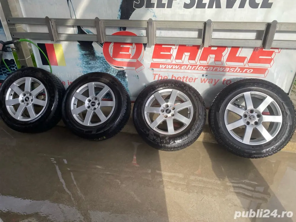 vand 4 jante 235 65 17 Audi cu anvelope iarna 