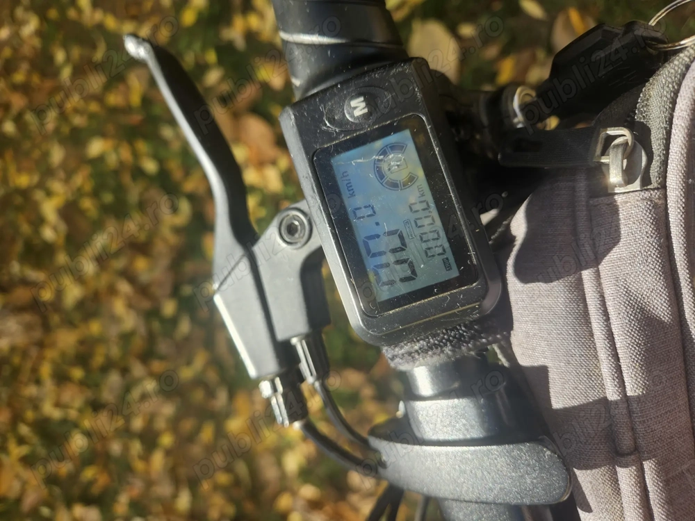 Bicicletă electrică adulți