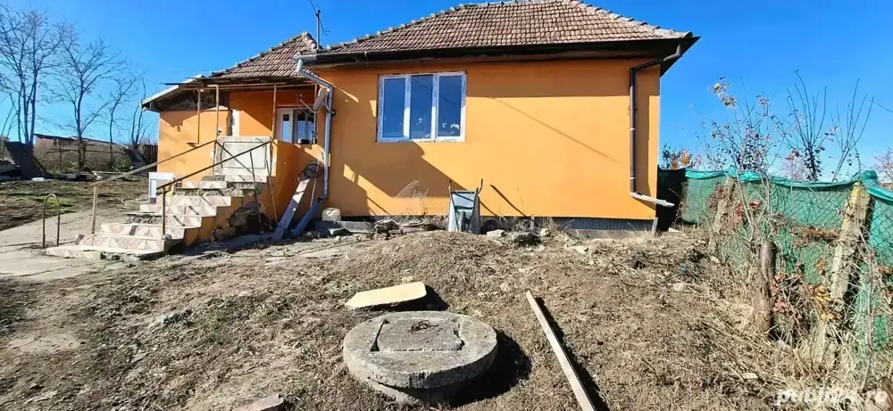 vand casă la sarmasel gară 