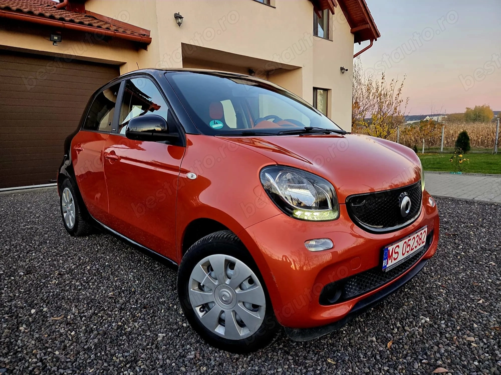 Smart forfour, 2014,climatronic,încălzire scaune,rar efectuat