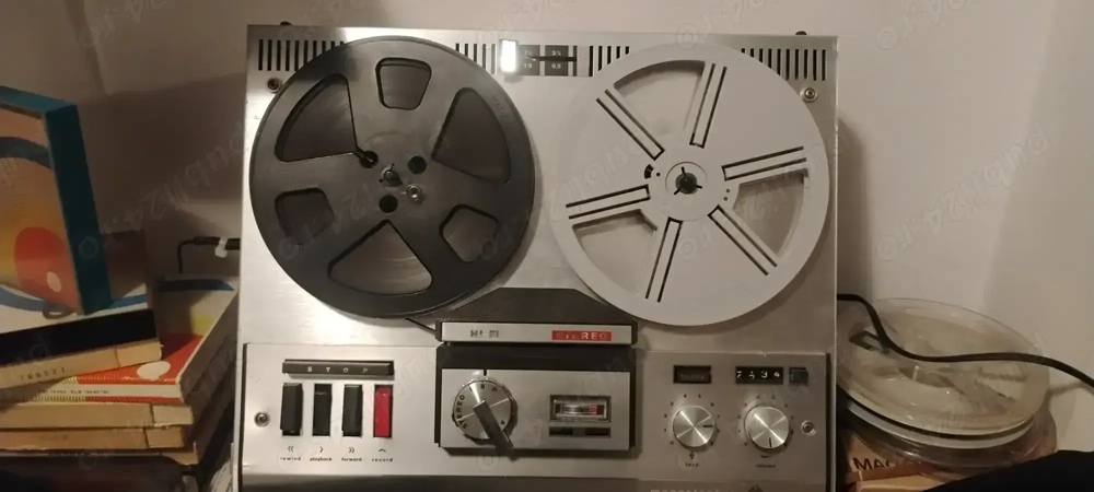Magnetofon Telefunken A210