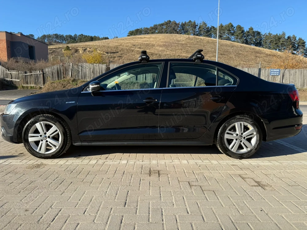 Volkswagen Jetta Hybrid 2013   251.000 km   Stare foarte bună