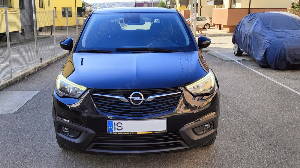 Opel Crossland X an fab.2018 motor 1,2 benzina euro 6 ,un singur proprietar cumparata de noua din RO