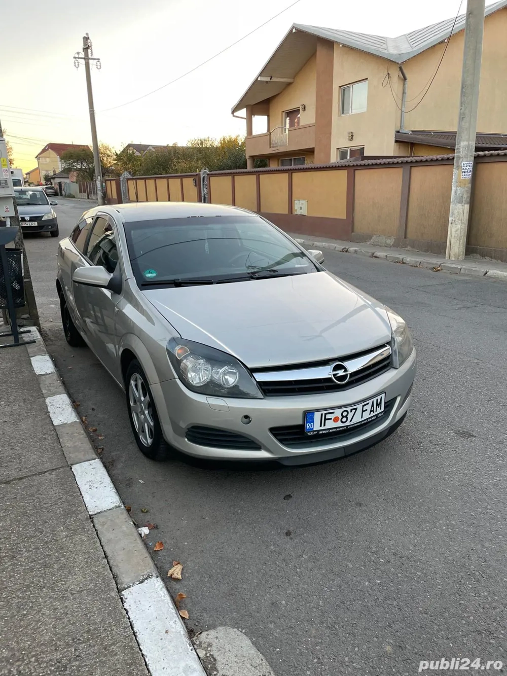 Opel Astra GTC