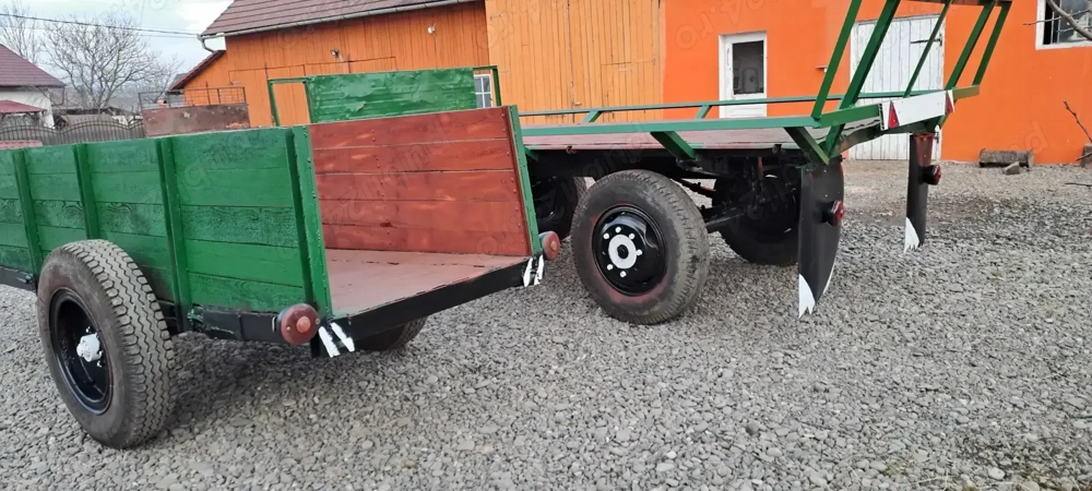 Diferite remorci agricole !