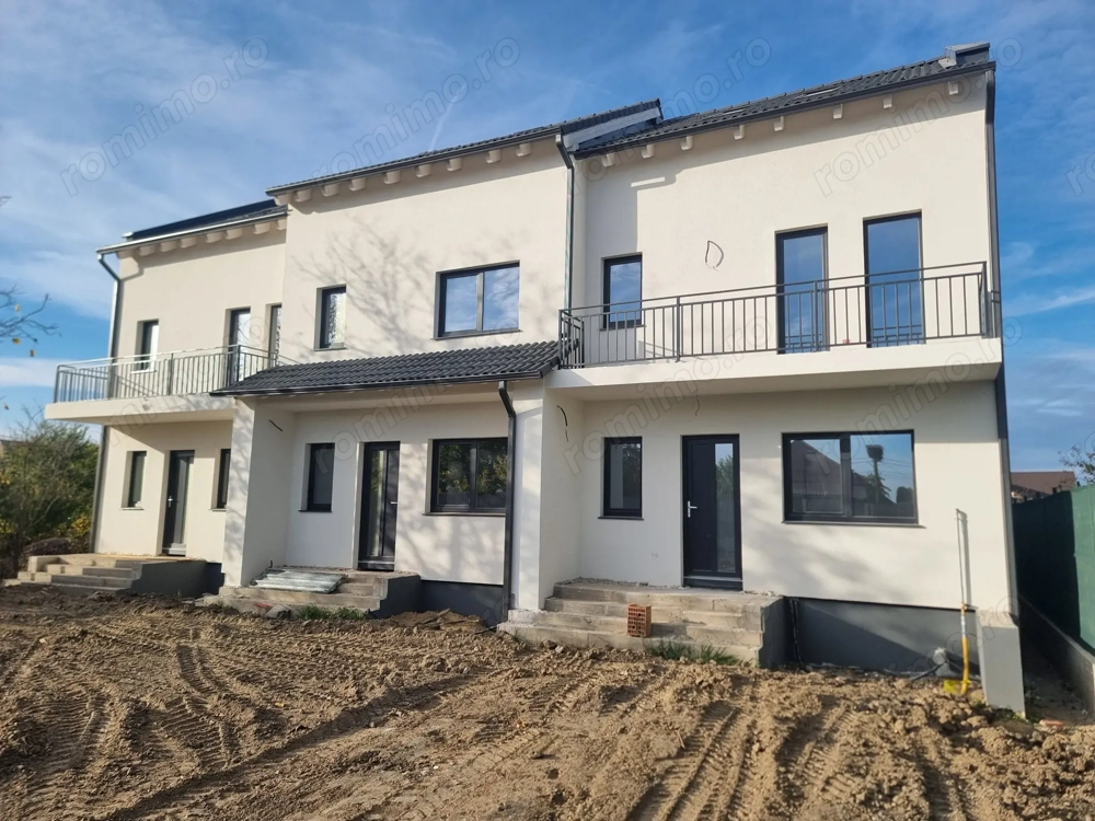 Triplex 2025, 4 camere, 3 locuri de parcare, Sacalaz