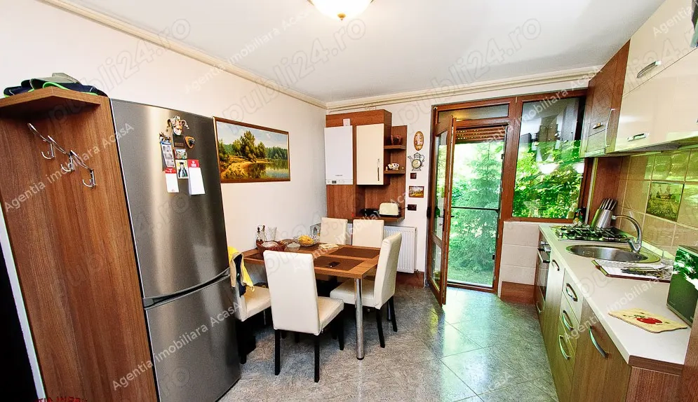 Apartament 3 camere Mazepa 1 parter iesire in gradina (6/14)