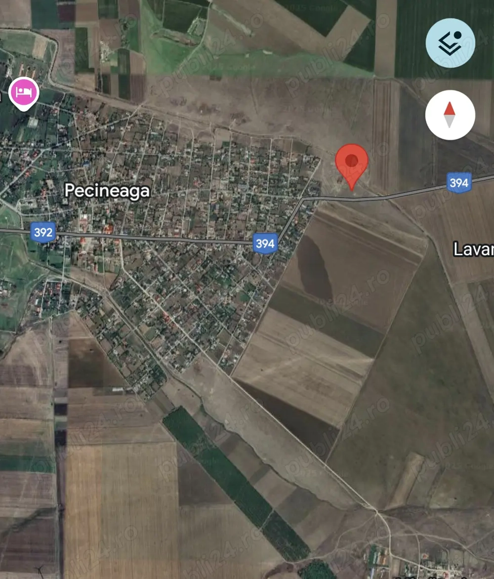 Vand teren 500m intravilan Com. Pecineaga