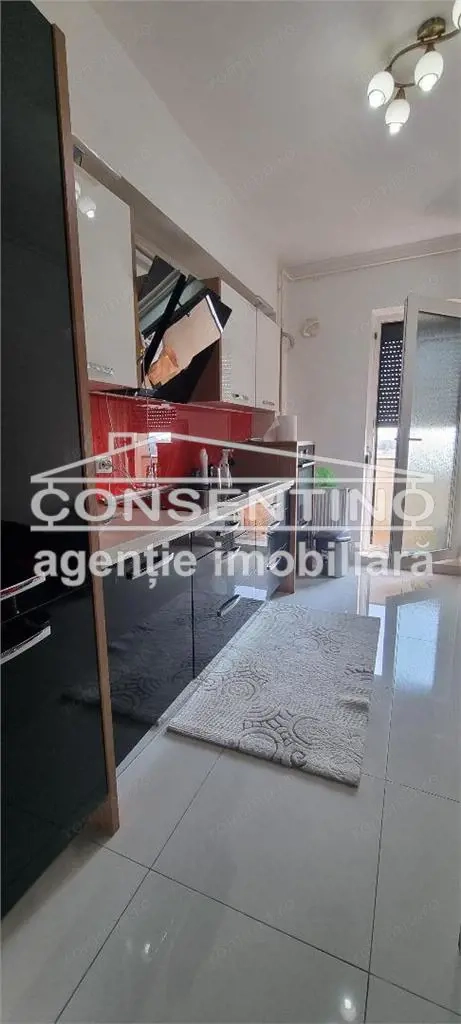 Se vinde imobil mobilat si utilat cu 3 camere in cart. Orizont