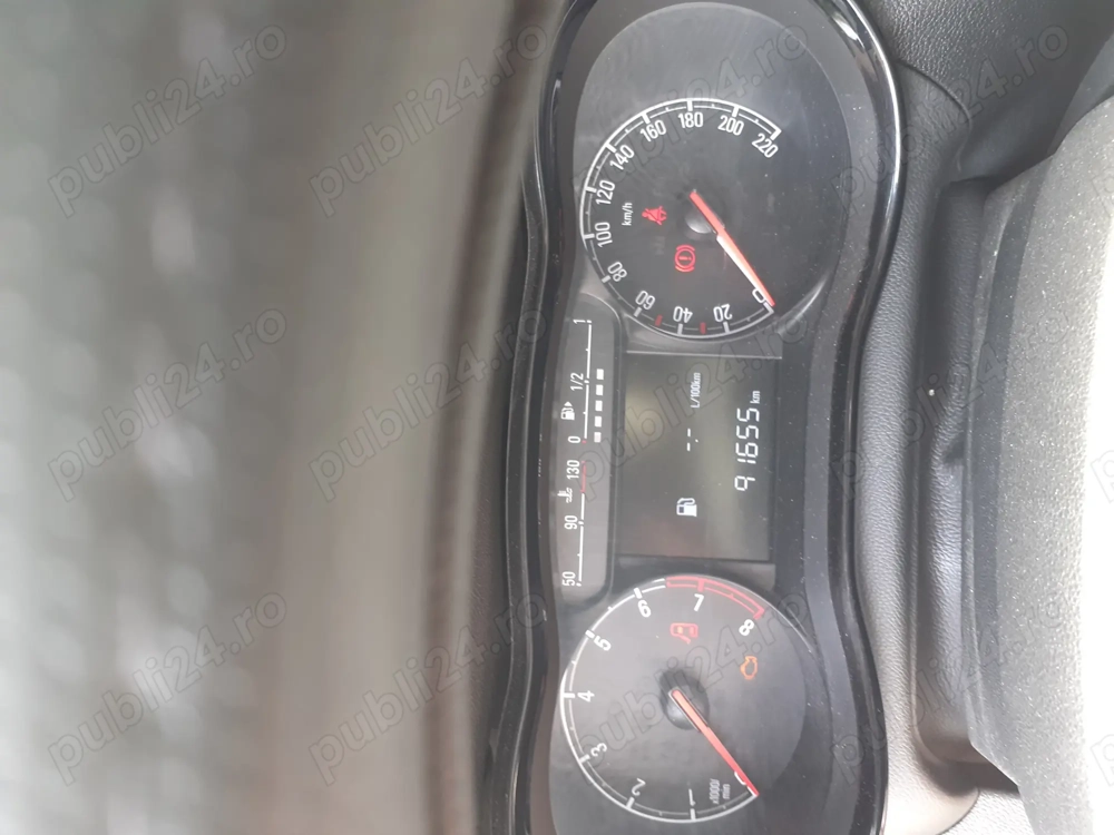 Proprietar vind auto