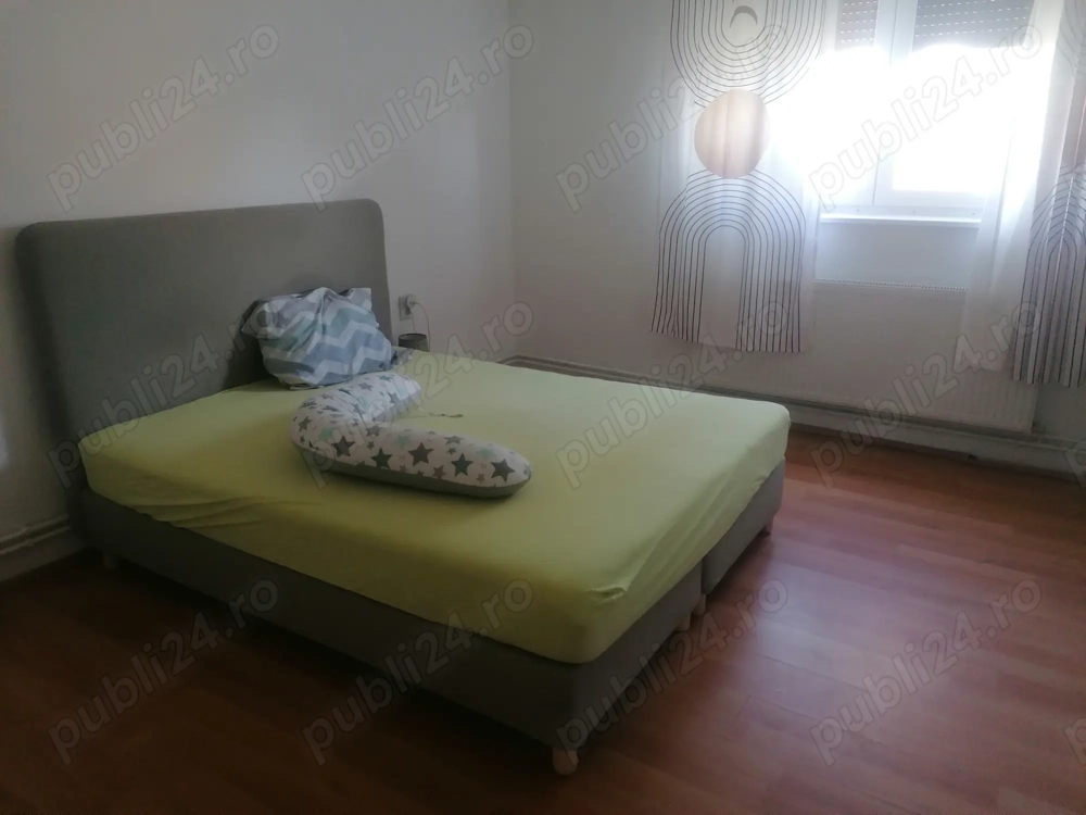 Pat boxspring gri, dimensiune 160 x 200 cm