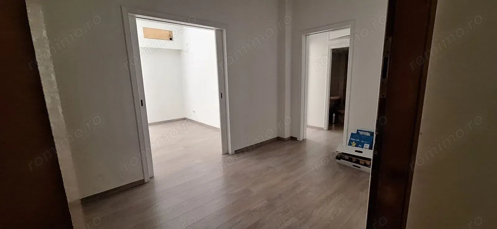 Spatiu comercial de inchiriat in zona Drumul Taberei