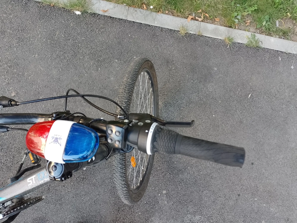 Bicicletă MTB Rockrider ST 100, 27,5", stare foarte buna