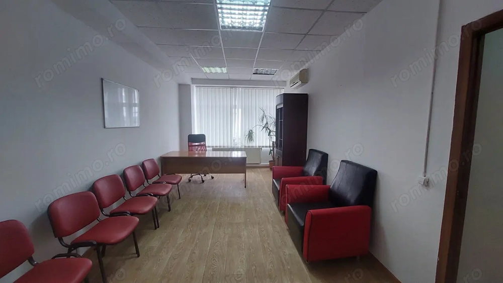 Birou de inchiriat in zona Titan 