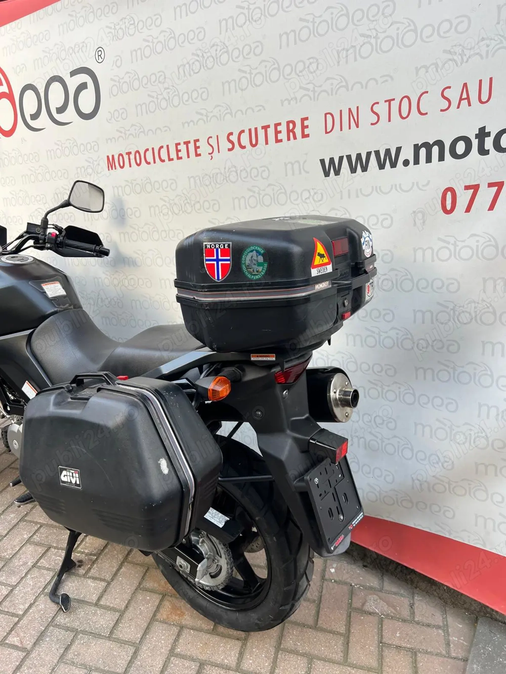 Suzuki V Strom DL650