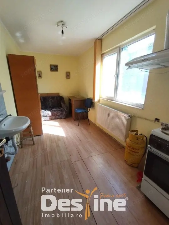 Camera de camin in zona Bucsinescu 