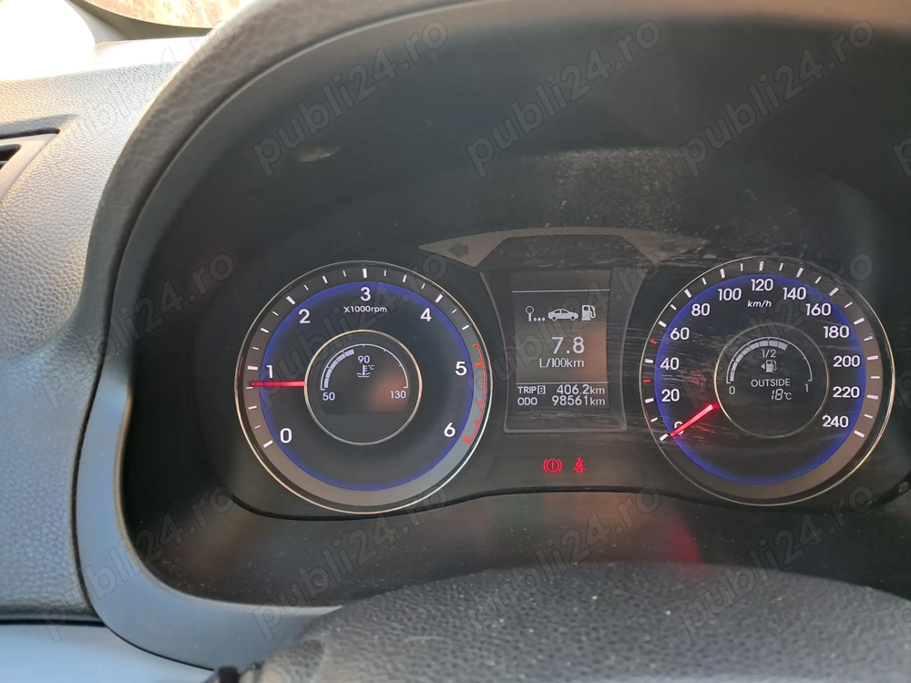 Vand Hyudai I40 ,1.6 CRDI,an fabricatie 2014,stare de functionare perfecta ,km 90000.i