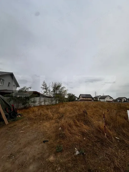 Teren cu autorizarie de constructie, Zona Perla Albestenilor