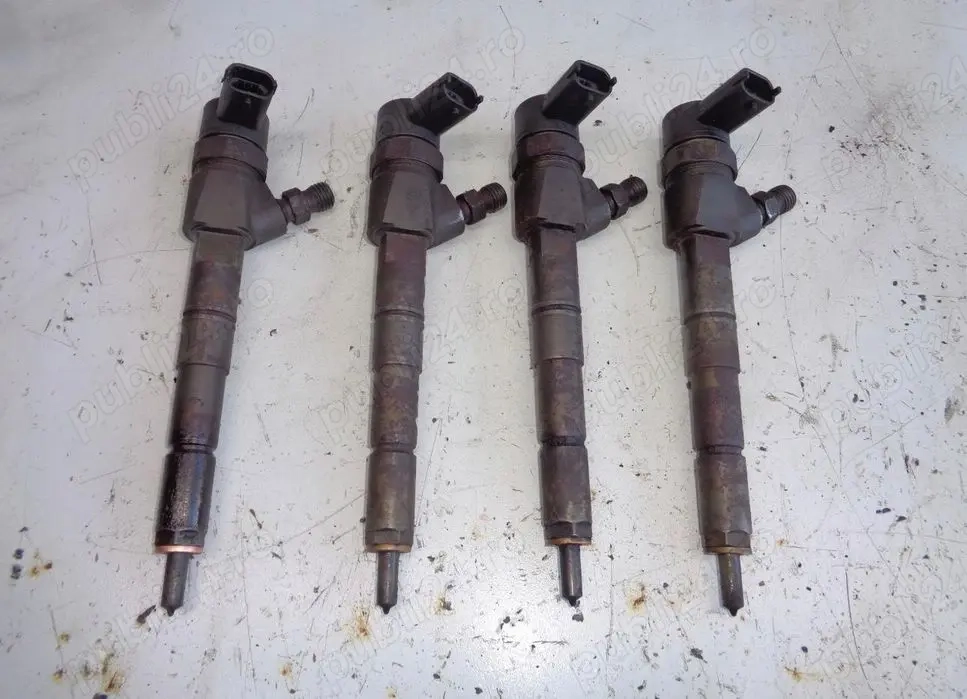 Injectoare opel astra h 1.9