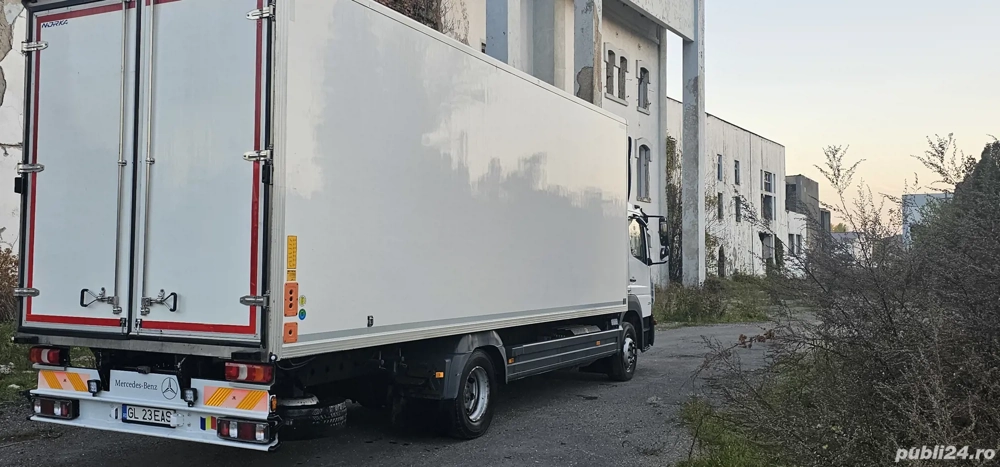 Vând Mercedes Atego 