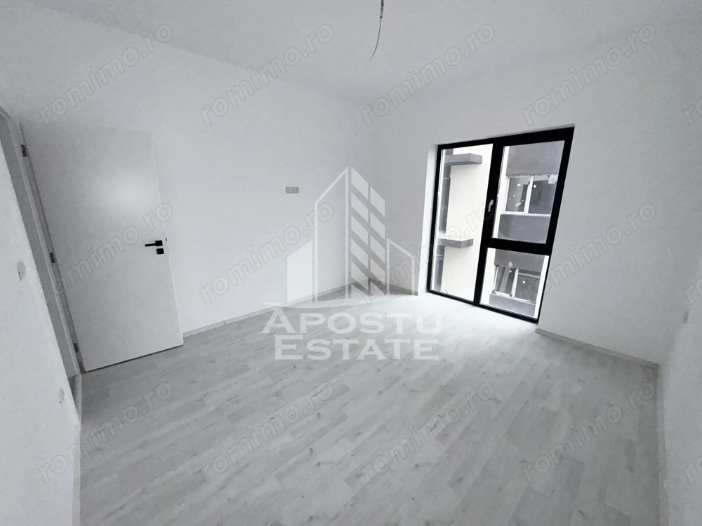 Apartament cu 2 camere spatios, decomandat cu 53 mp utili la etajul 1