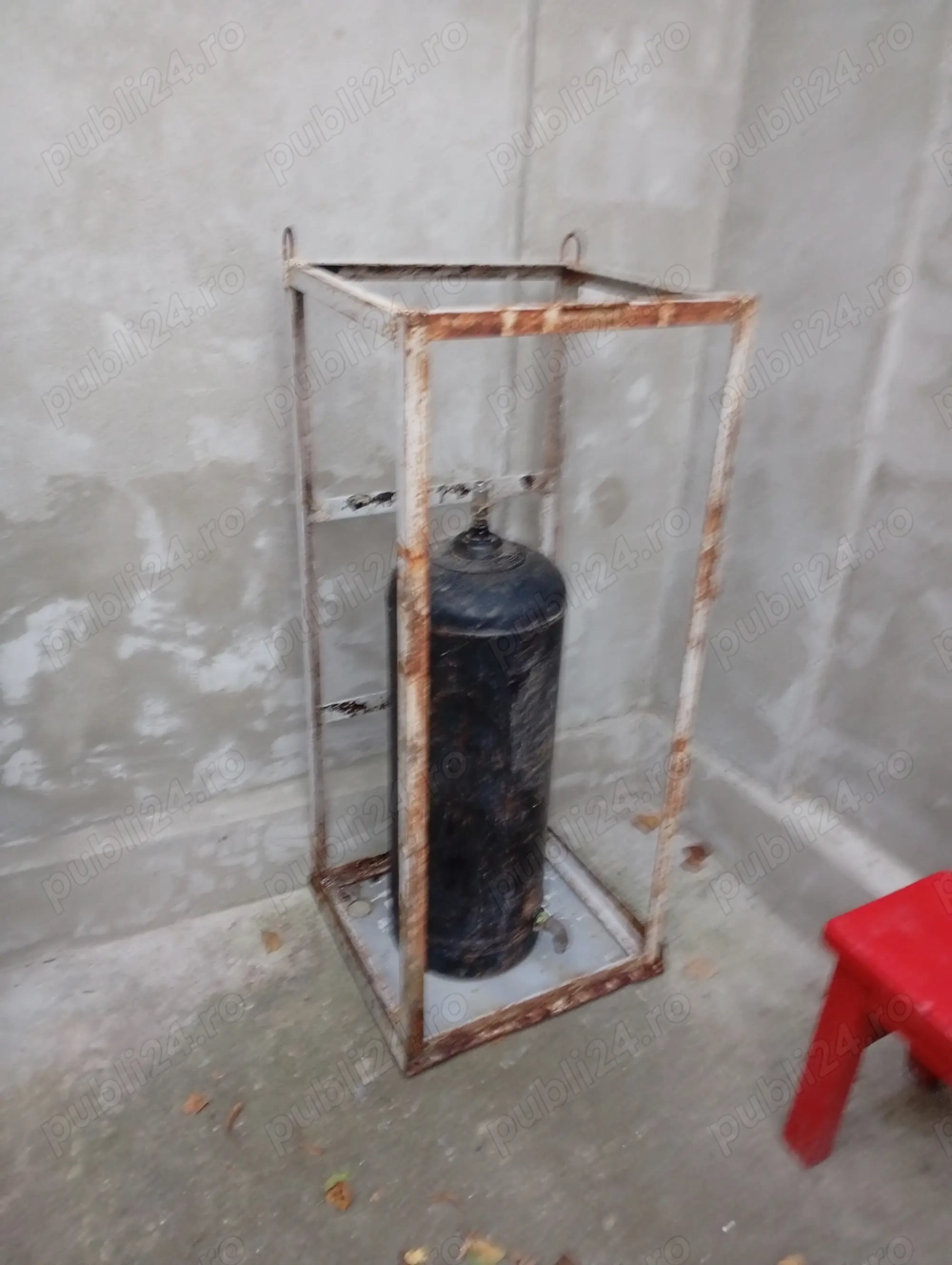 Vand butelie cu soclu apa calda