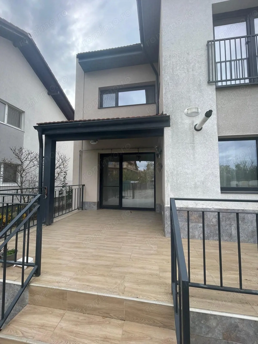 1/2 Duplex | Calea Urseni-Ciarda | Asfalt | 4 camere | 3 bai