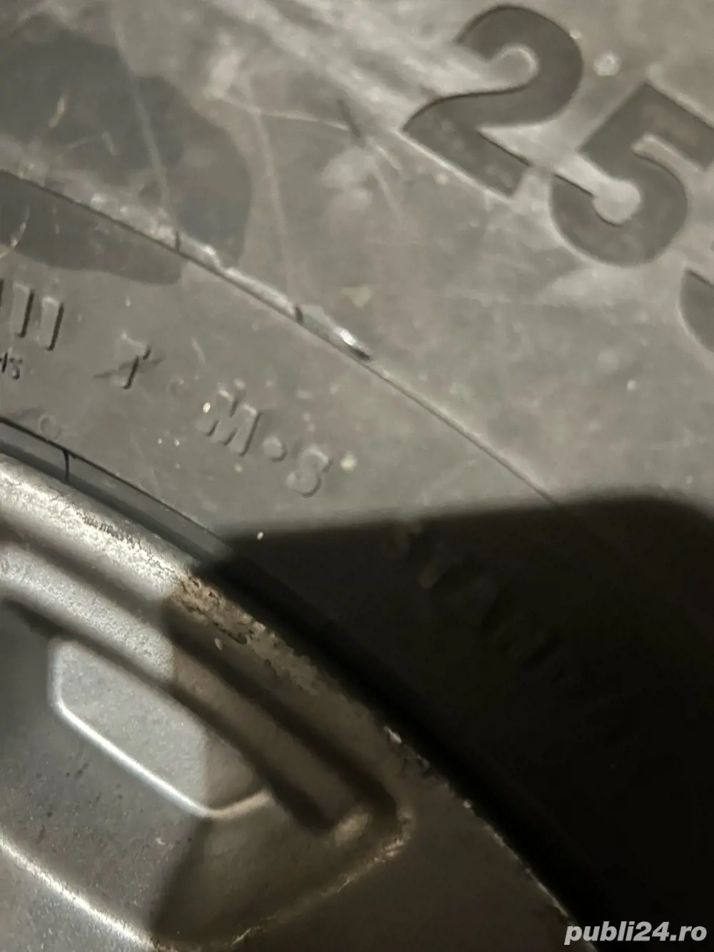 jante ford ranger R16