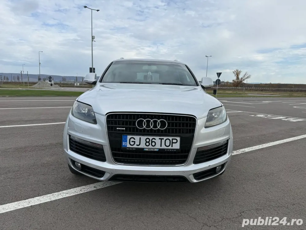 Audi Q 7 quattro 