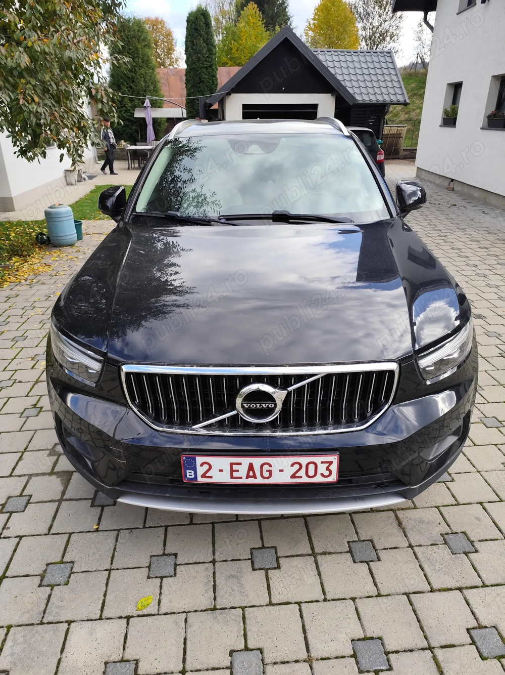 Vând Volvo xc 40 hibrid