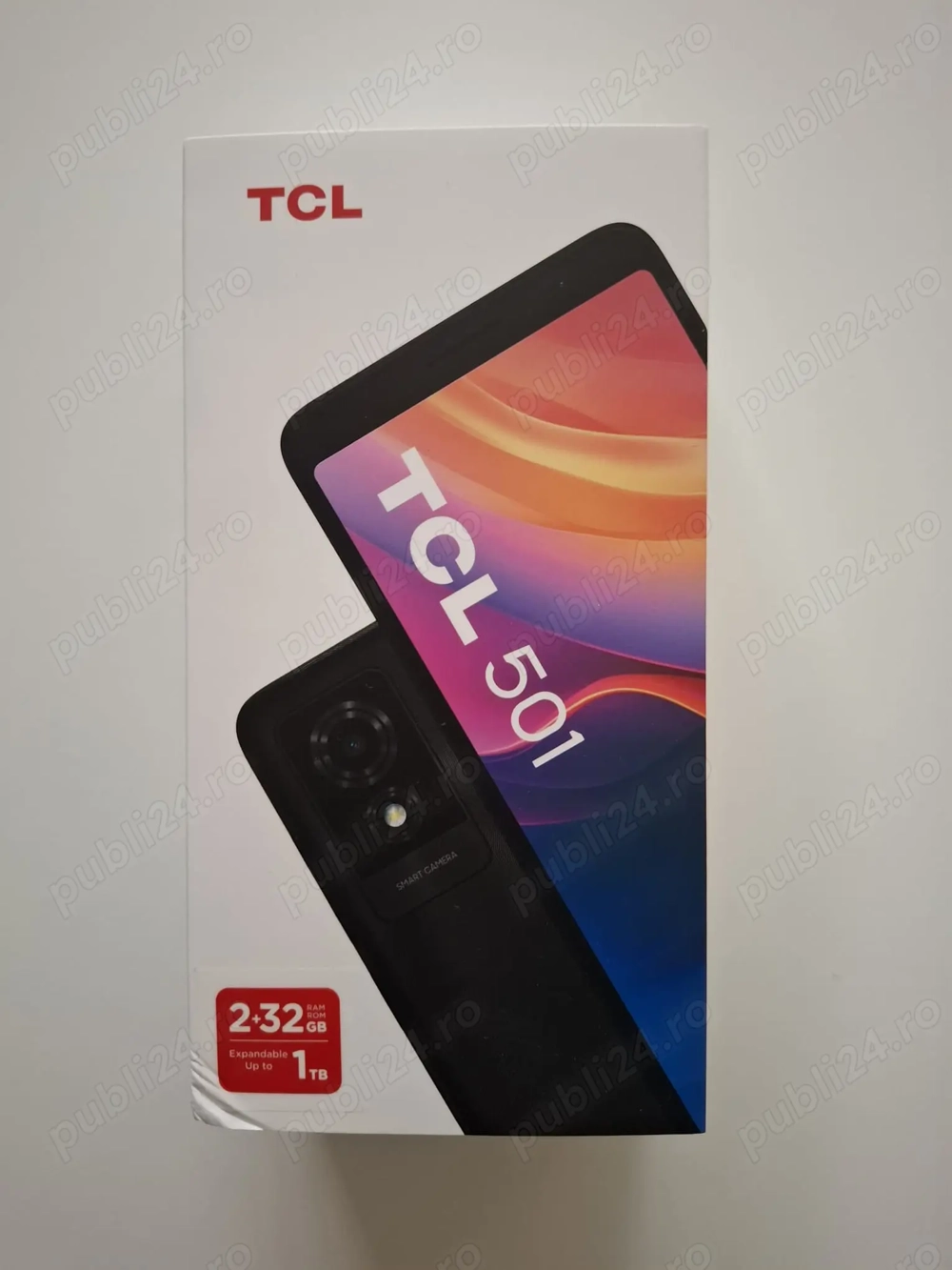 Vand telefon mobil TCL 501