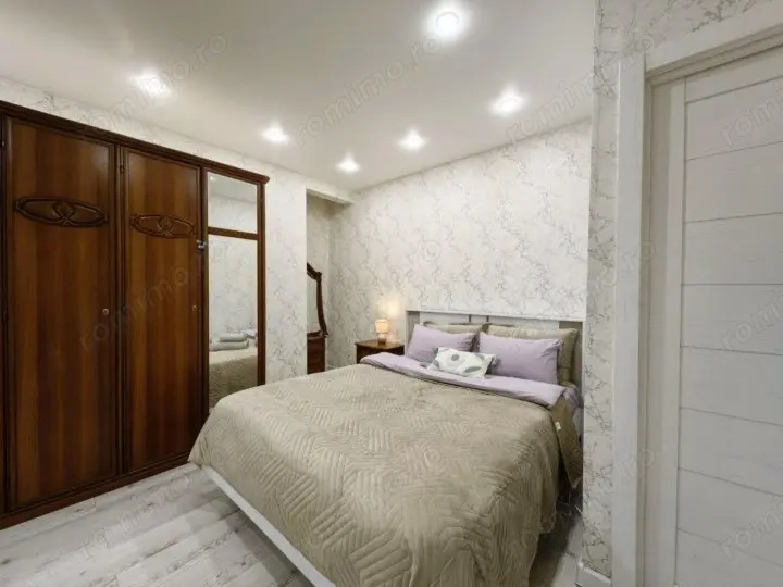 Oferim garsoniera de inchiriat in zona 1 Decembrie 