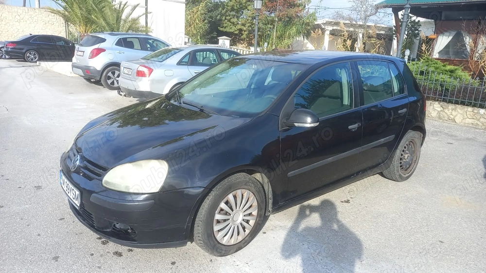 Vand Volkswagen Golf 5 1.9 TDI (PD), an 2005, fara rugina