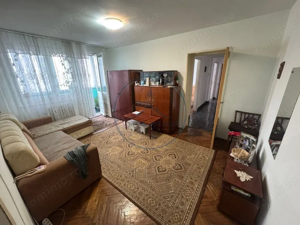 Apartament cu 4 camere, 115 mp, etaj intermediar – zona Andrei Mureșanu, 