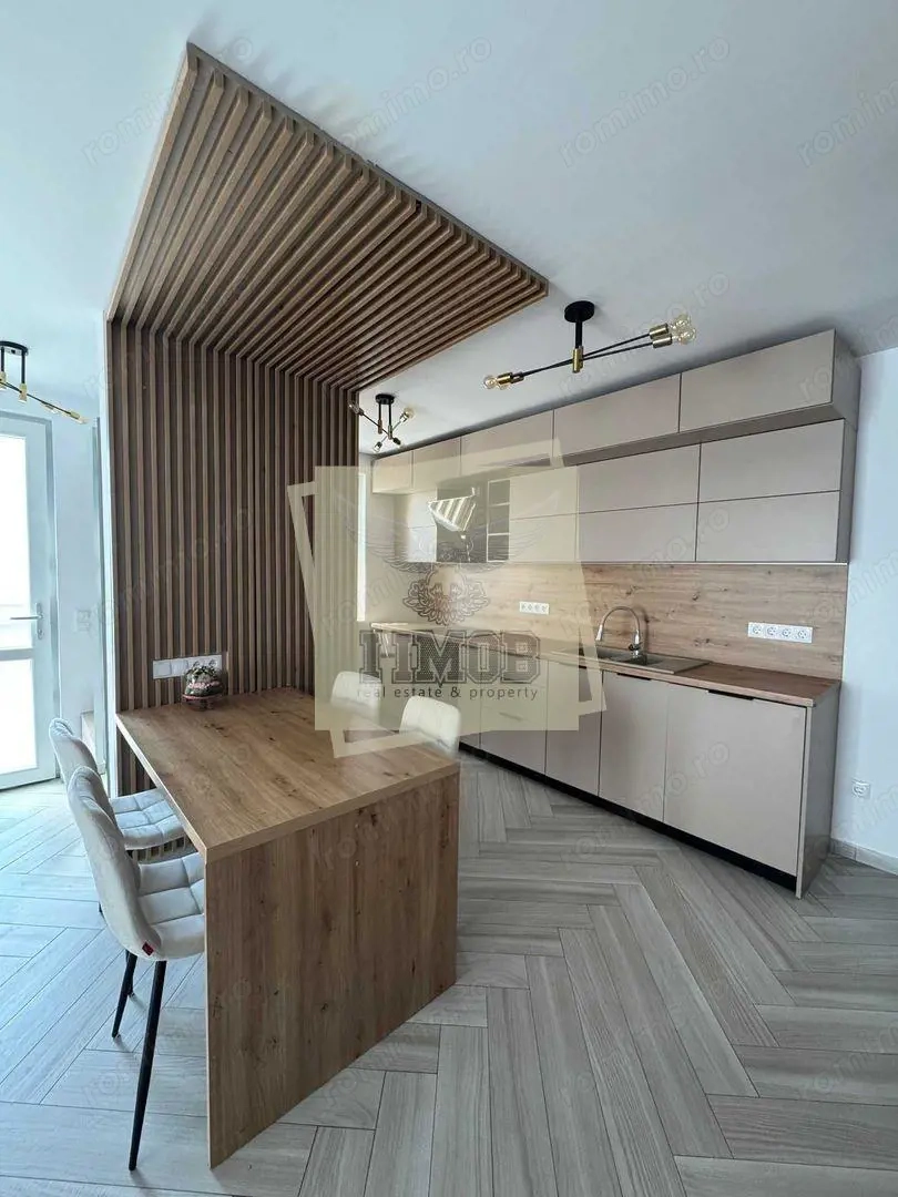 Casa 5 camere 2 bai 4 locuri de parcare si 280 mp teren pe Calea Cisnadiei