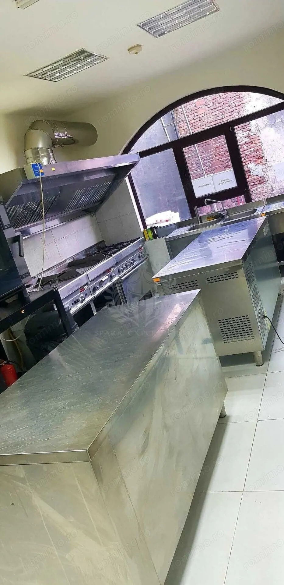 //AFACERE CATERING// LA CHEIE// ULTRACENTRAL//