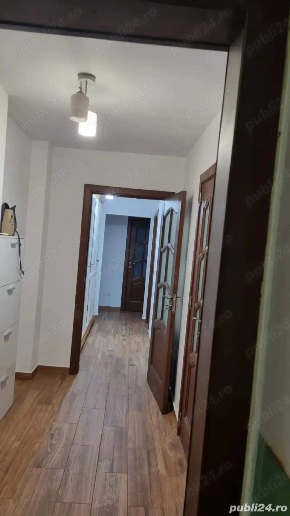 Apartament 3 camere complet mobilat   Zona Lipovei, aproape de Mall!