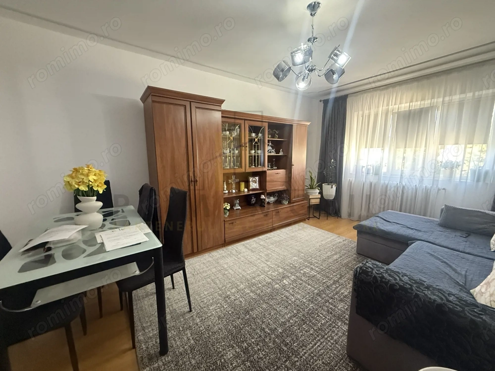 Vanzare Rapida! 3 camere Decomandat, Cug, Biserica Alba