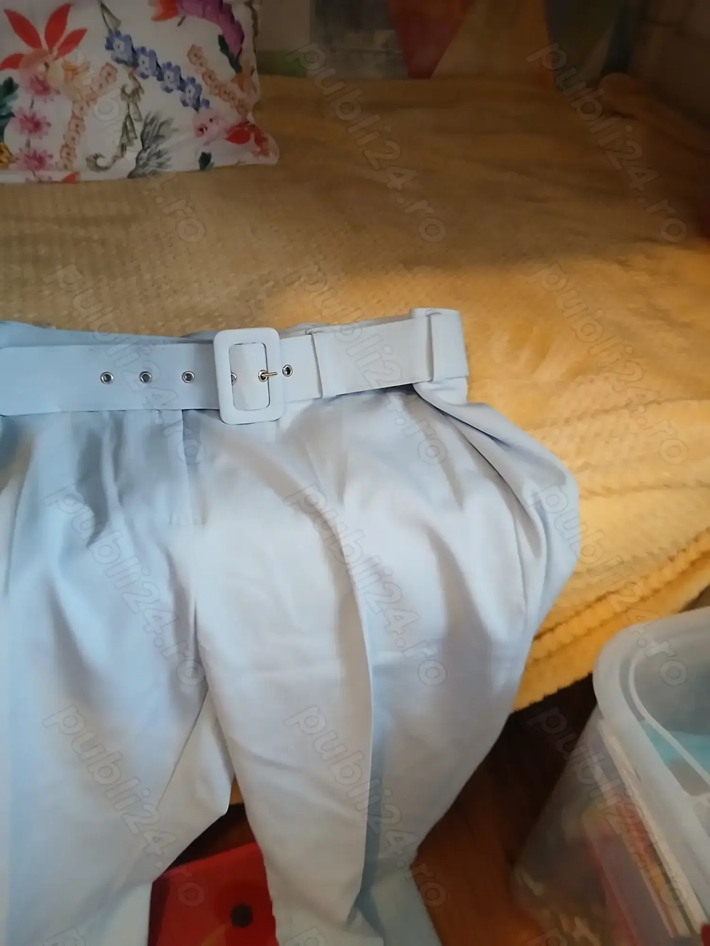 Compleu cu pantaloni 