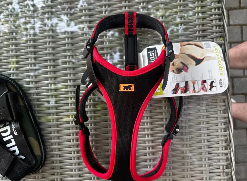 Vând hamuri pentru câini 