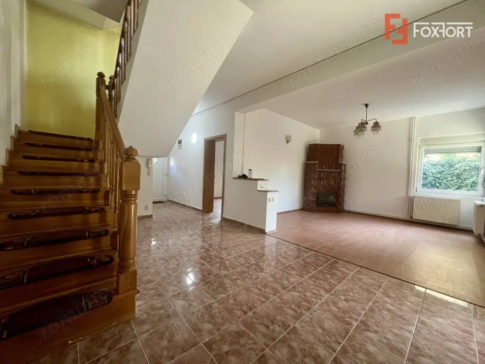 Casa individuala cu 7 camere si teren de 358 mp de vanzare, zona Girocului