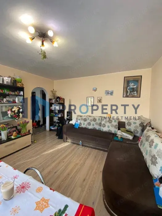 Dristor, Fizicienilor | 3 camere | Bloc 1983 | 2 Bai | Balcon