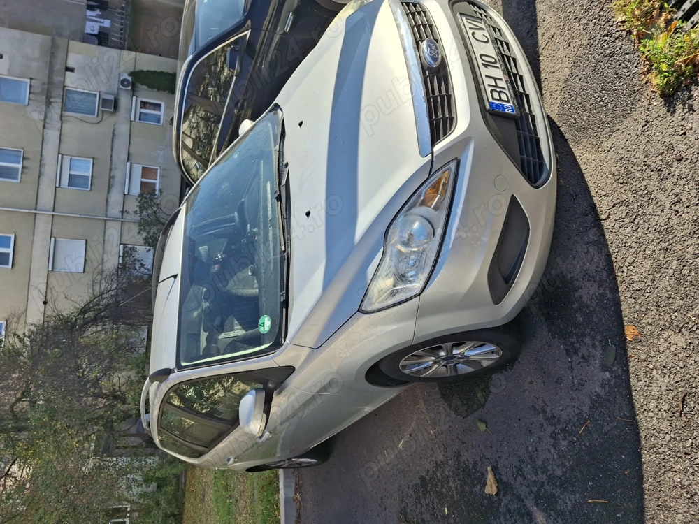 Ford focus combi 1.6 benzina