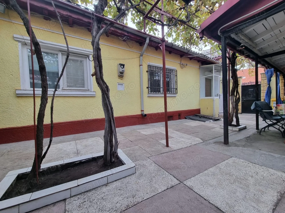 Viile noi-casa la sol cu garaj