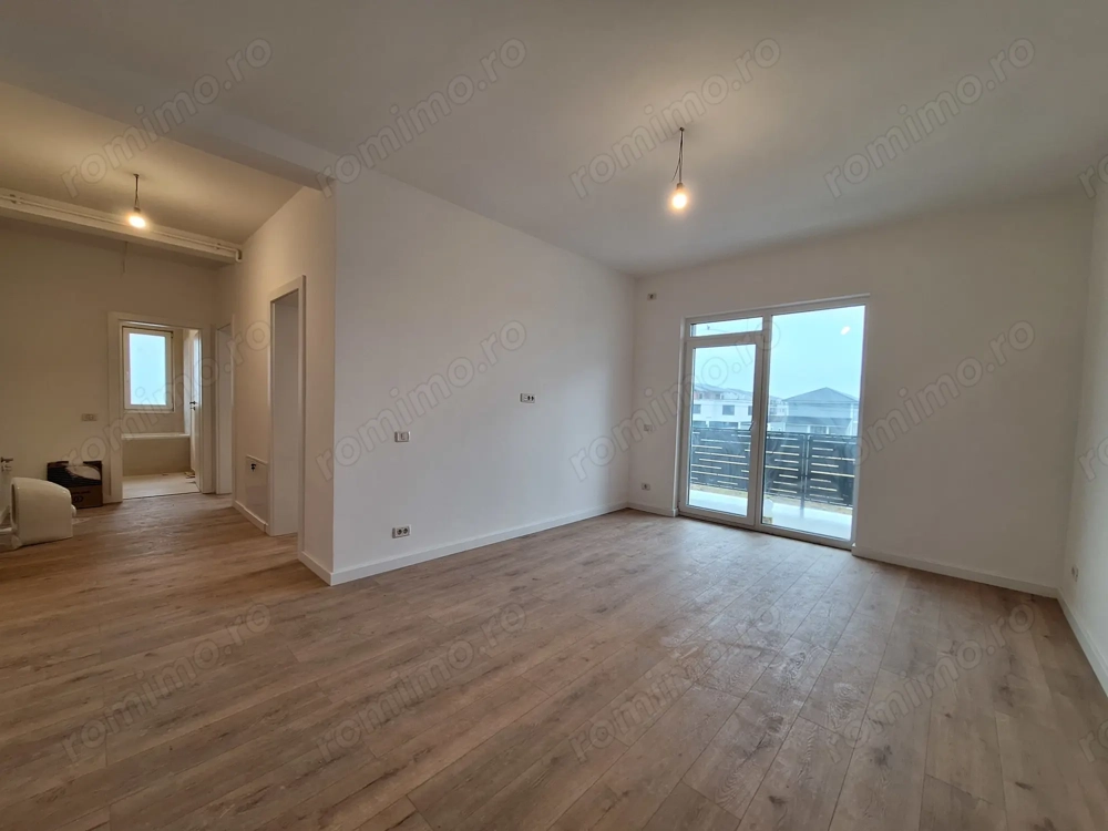 Aproape de Mega Image. Etajul 1. 